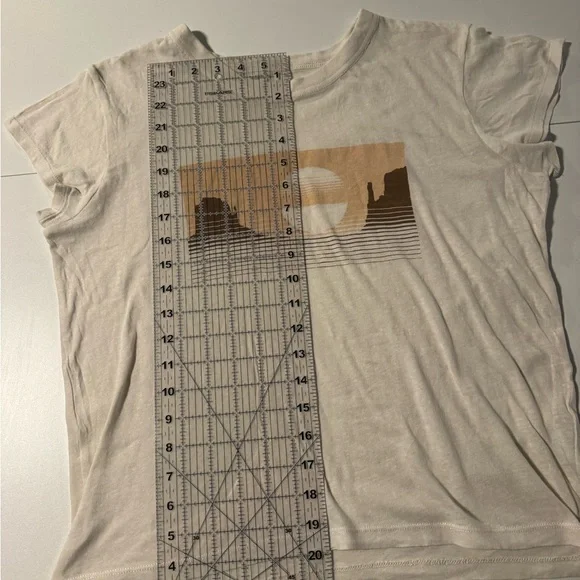 Madewell || Daffodil Plateau Graphic Print T-shirt || Medium - Picture 4 of 6